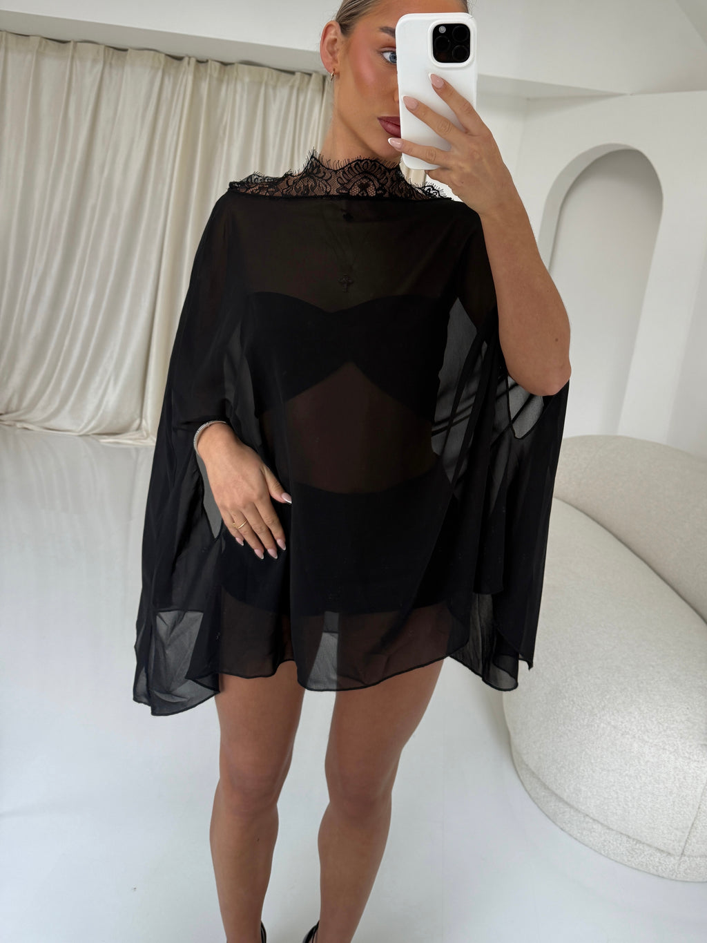 ELYSIA Bespoke Lace Trim Cape 3 Piece Set