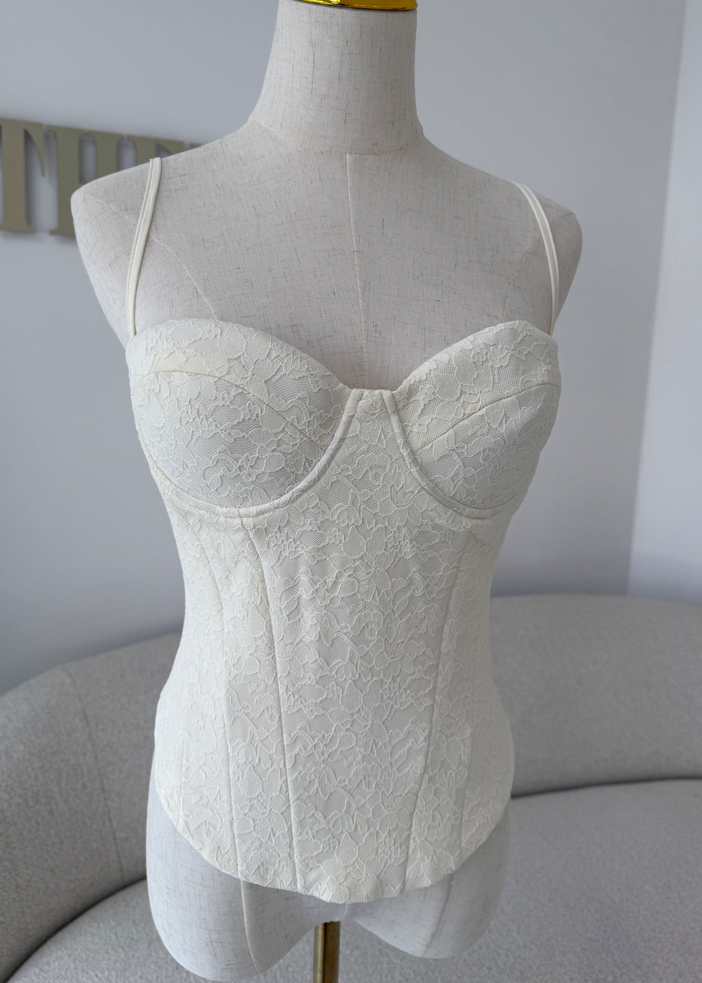CHLOE Premium Lace Cinch Corset Off White